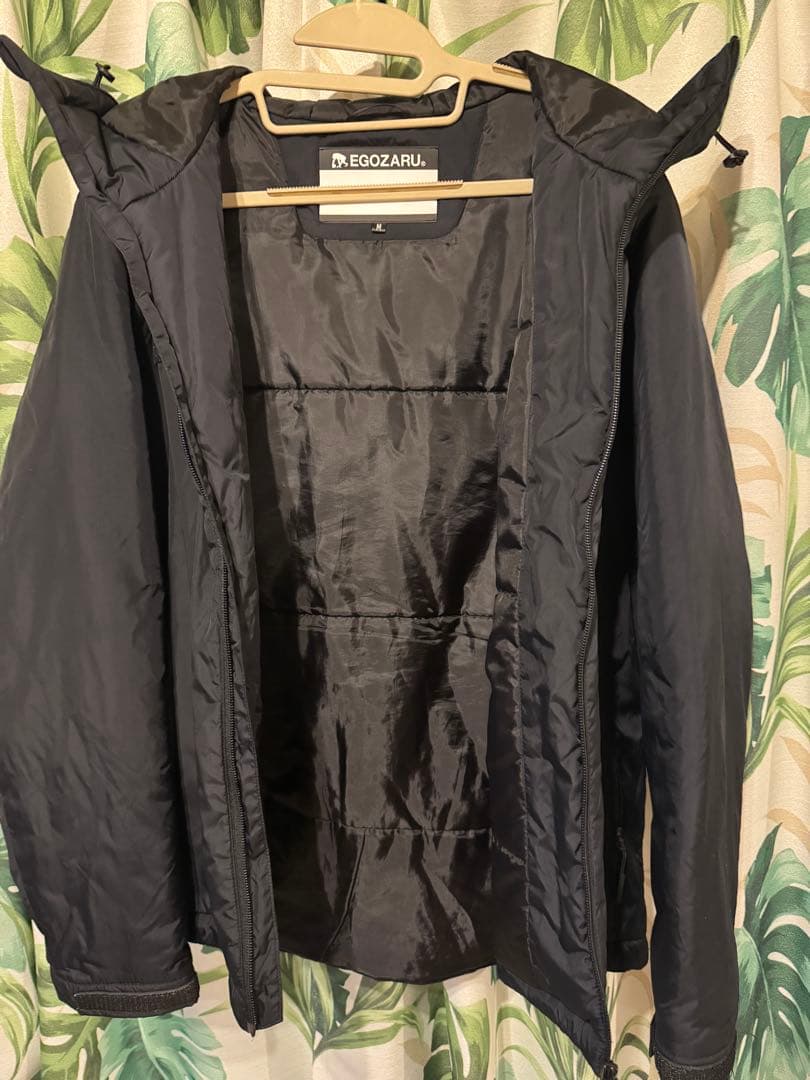 美品EGOZARUジャケット　ブラック