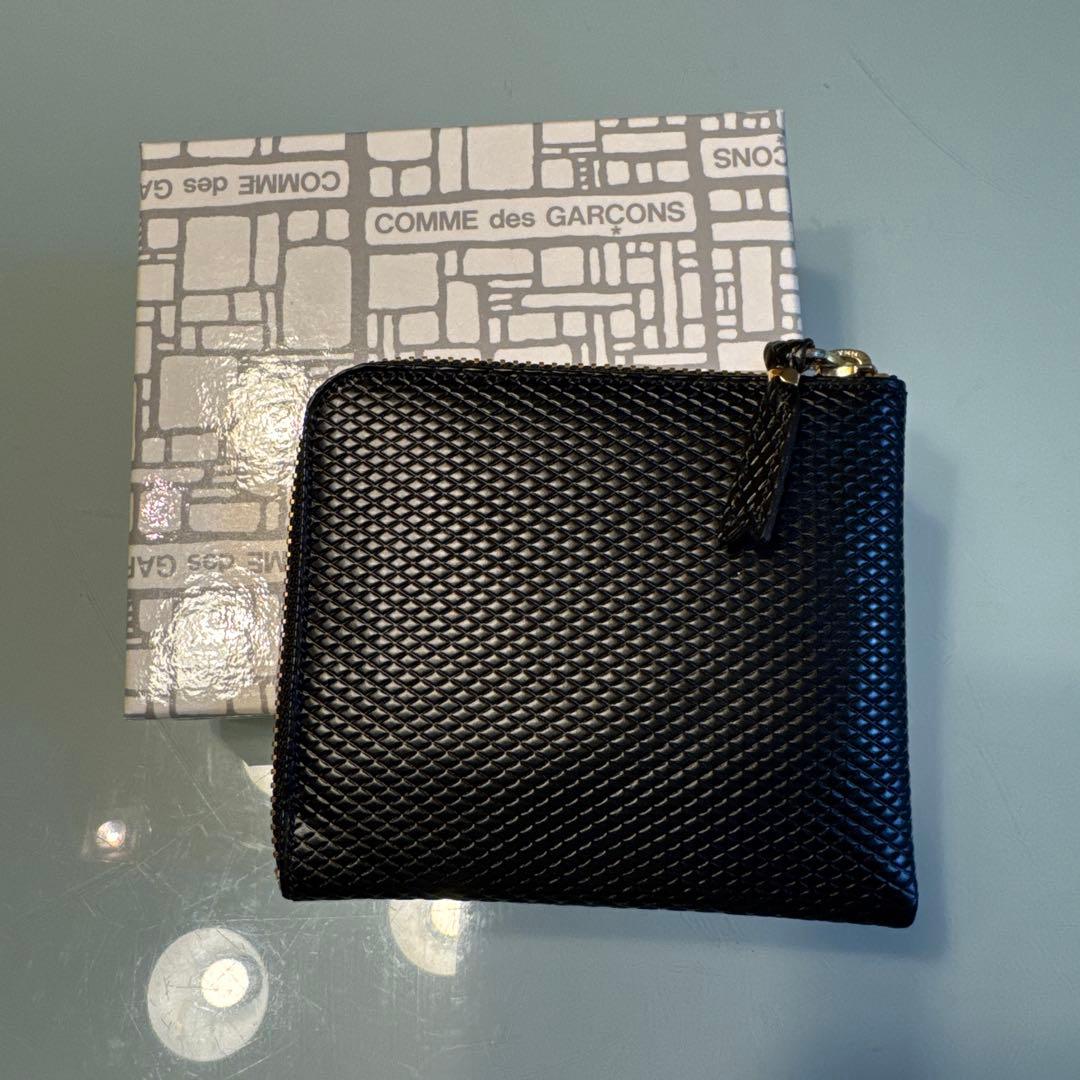 新品・未使用COMME des GARÇONS ブラックケース