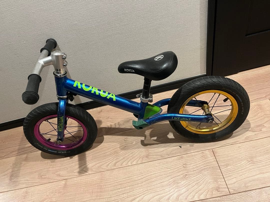 KOKUA バランスバイク 12インチ カラフル　持ち運べるカバン付き