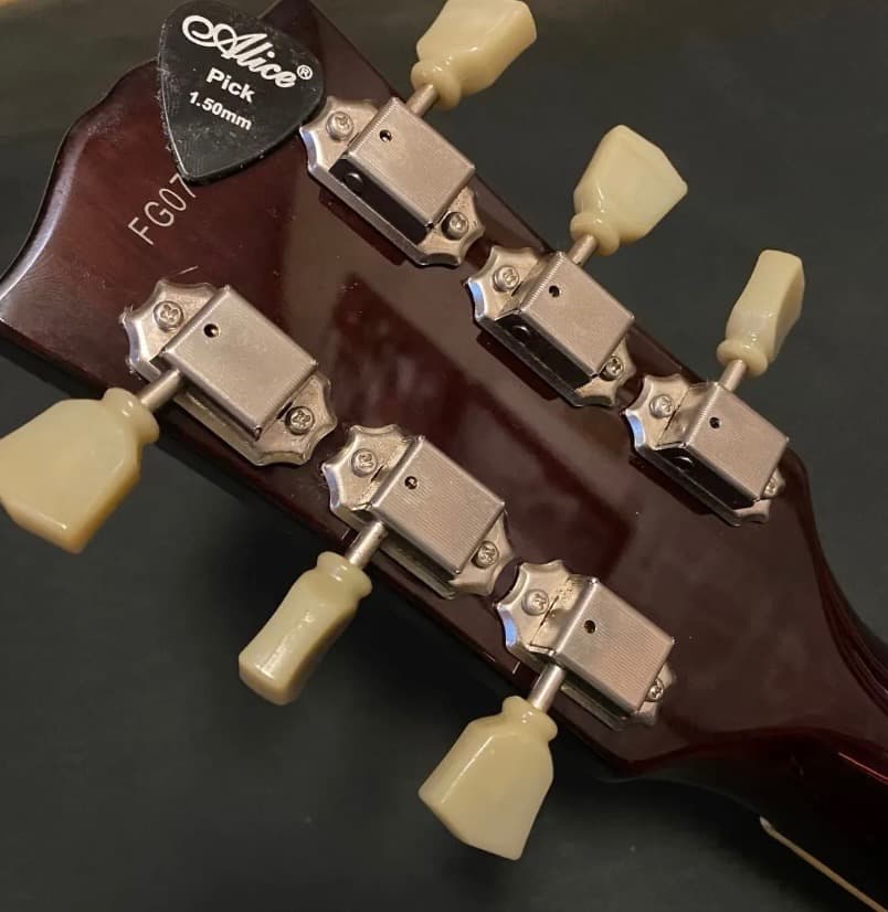 ギ*年様 Burny Super Grade レスポールタイプ ゴールドトップ