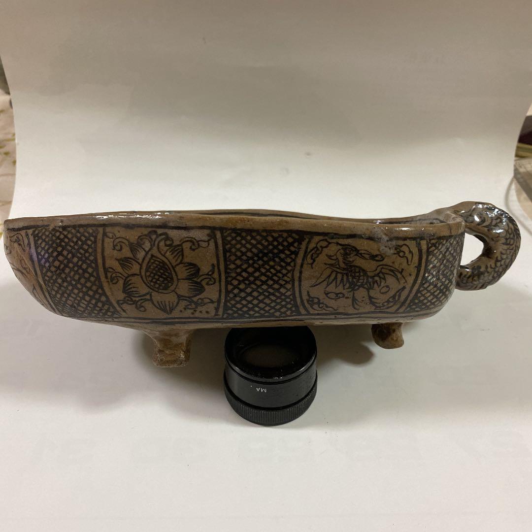 古い陶瓷器