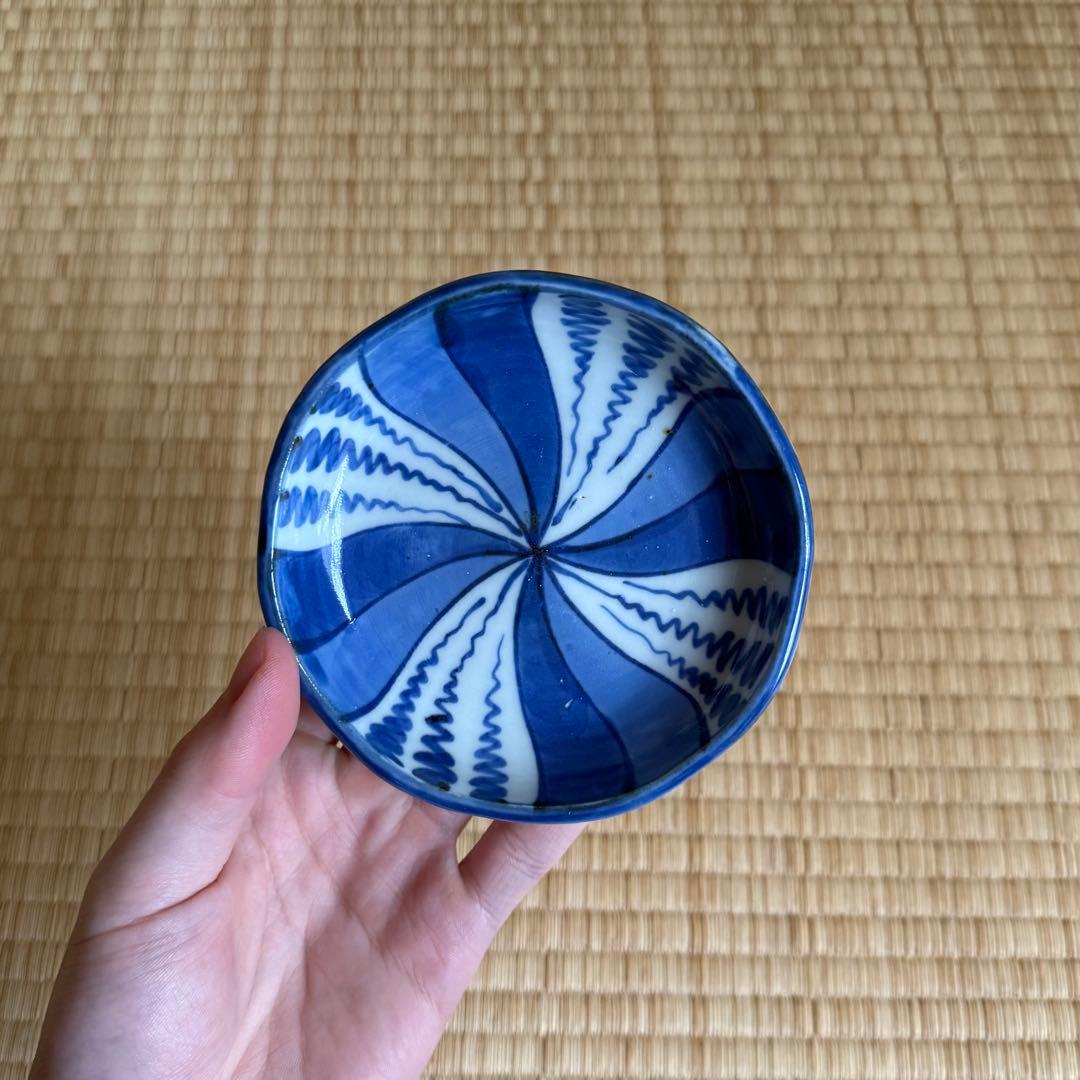古伊万里 染付 捻り文 小皿 江戸時代 古染付 古波佐見 古美術 骨董 民藝