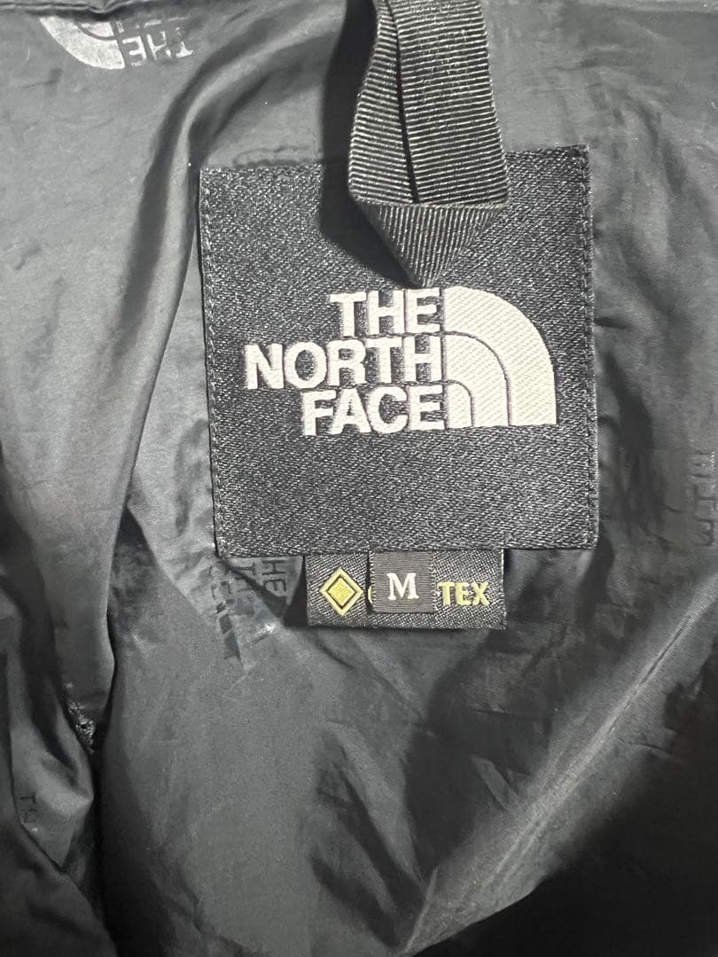 マウンテンライトジャケット　THE NORTH FACE