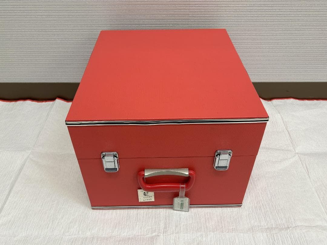 七五三セット　祝帯ペアセット　花びら　中サイズ　草履18cm　箱入り　未使用