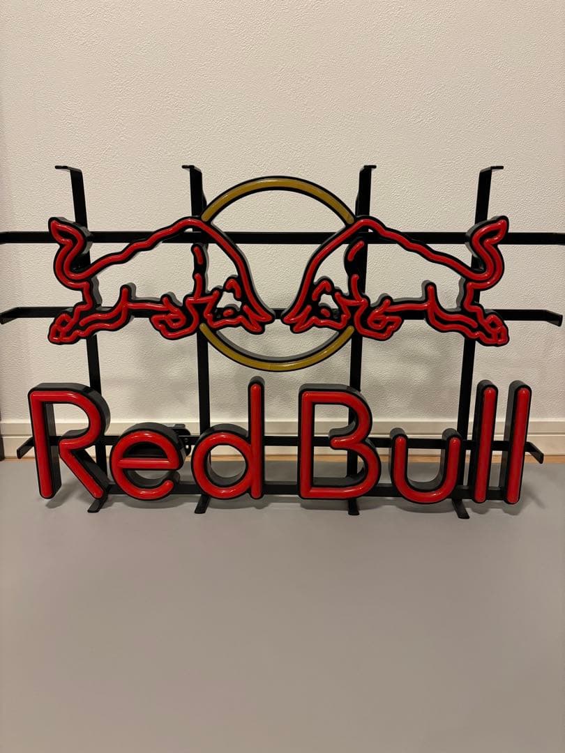 Red Bull ネオン看板　大宮アルディージャ　ネオンライト