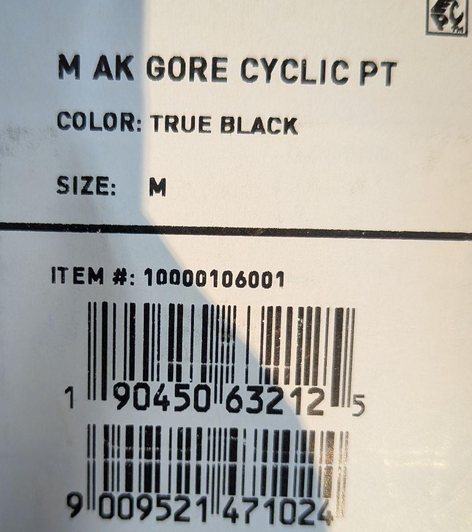 新品　サイズМ　M AK GORE cyclic PT TRUE BLACK