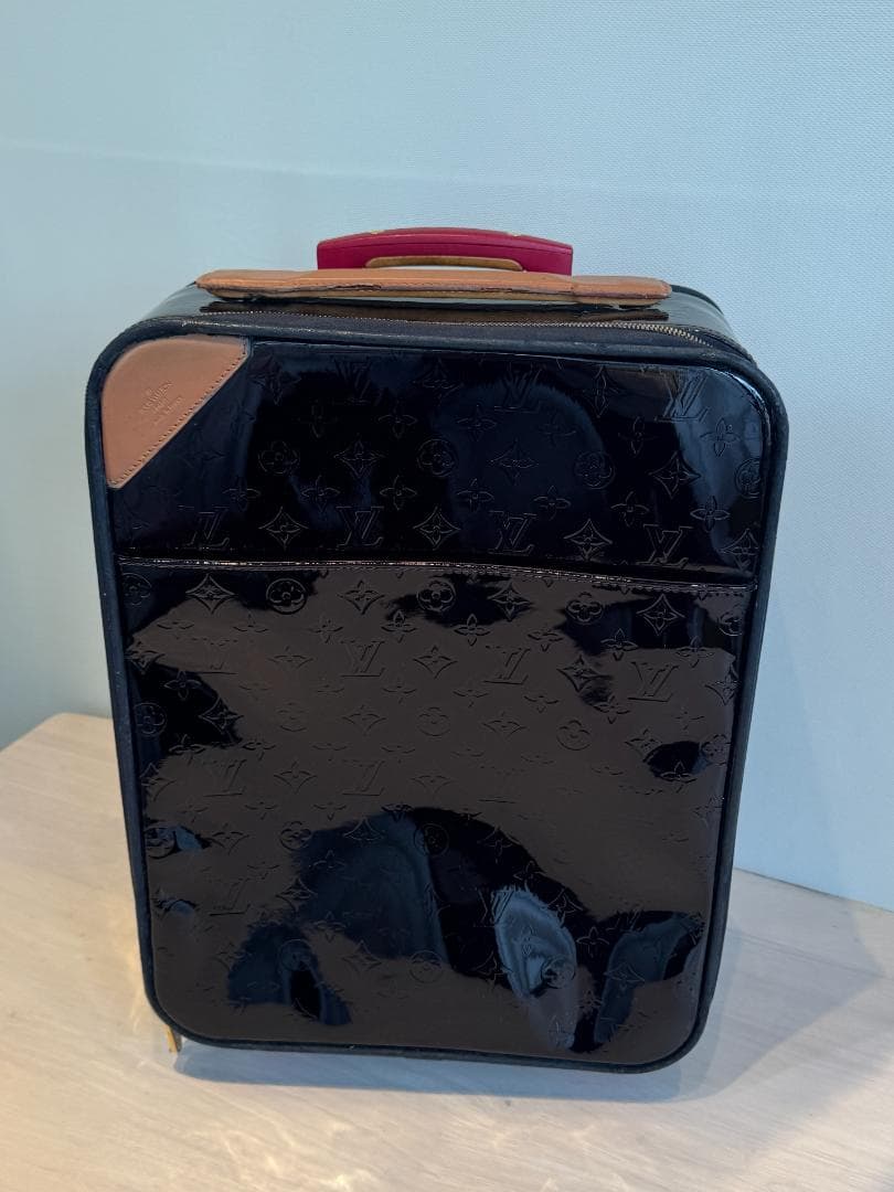 ルイヴィトン　キャリーバッグ　ヴェルニ　アマラント　ぺガス M91992