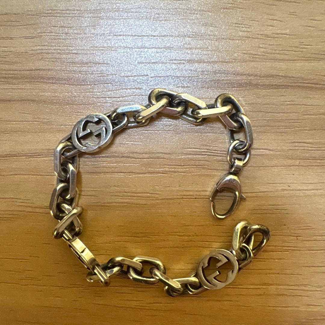 Gucci シルバーチェーンブレスレット