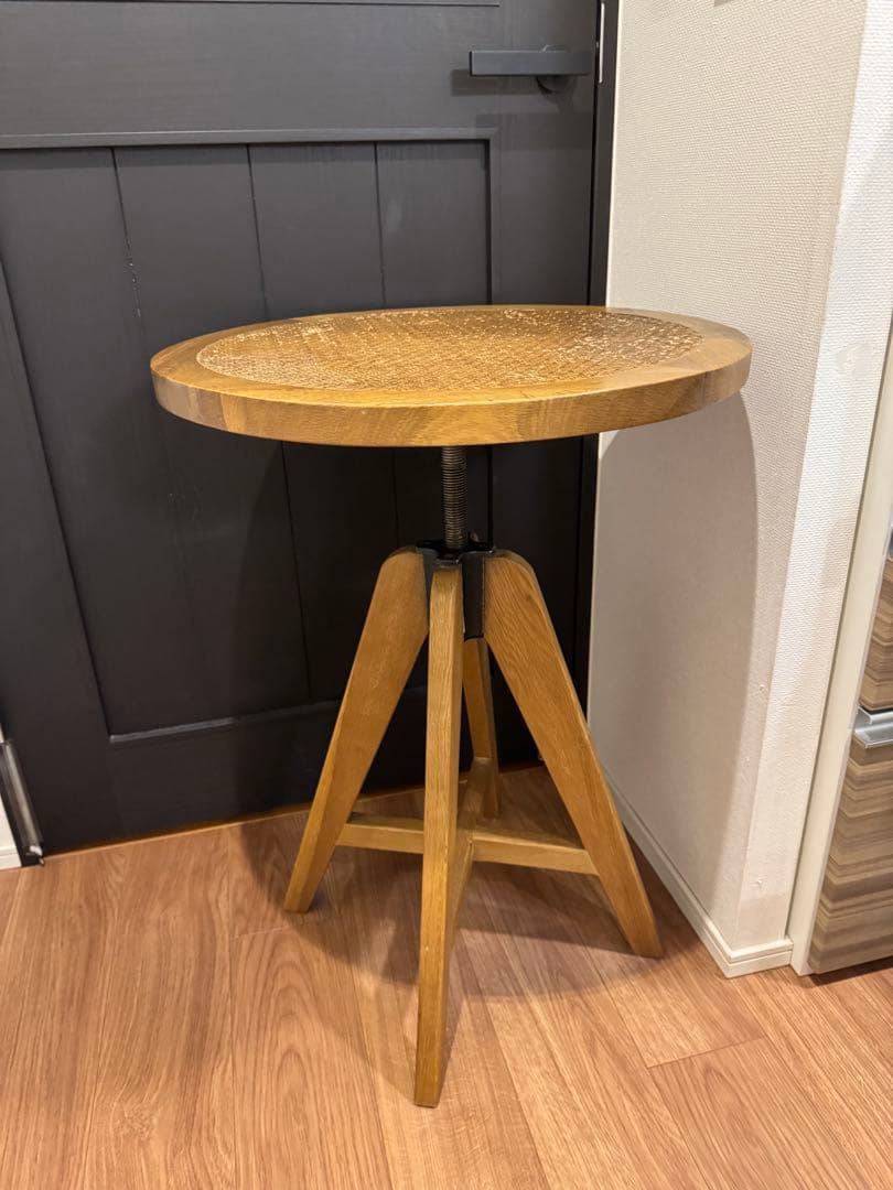 クラッシュゲート　丸テーブル