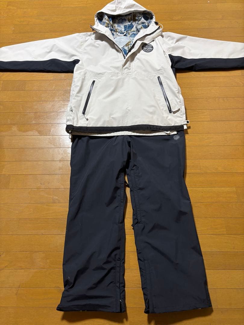 PLAYDESIGN プレイデザインスノーボードウェア　メンズXL
