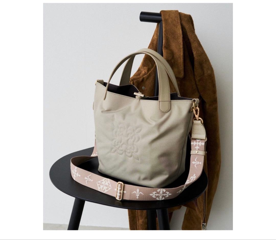 【新品】russet コーデュラナイロン2WAYミニトートバッグ グレージュ