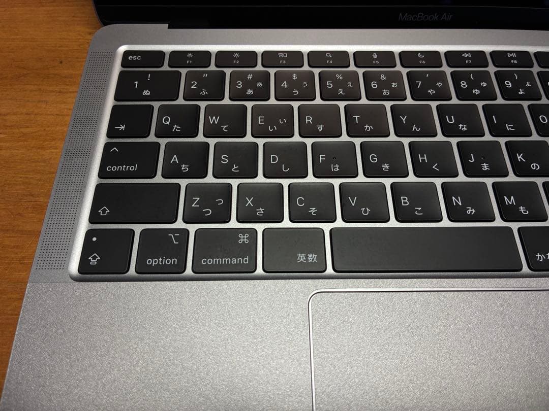 【美品】MacBook Air M1 13インチ おまけ付き