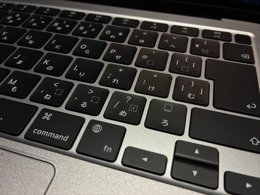 【美品】MacBook Air M1 13インチ おまけ付き