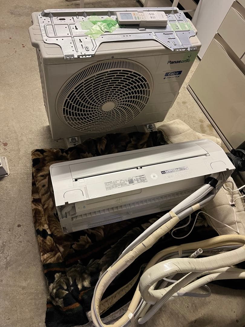 Panasonic ルームエアコン　CS-EX224D-W