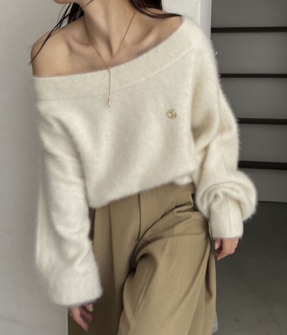 極美品✨️foxカシミアボートネックニット　カプリシュレマージュ　ネイビー