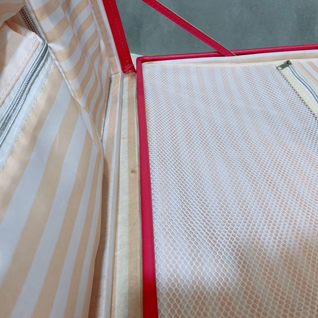 人気✨ユーラシアトランク　ショッキングピンク　機内持ち込み　キャリーケース