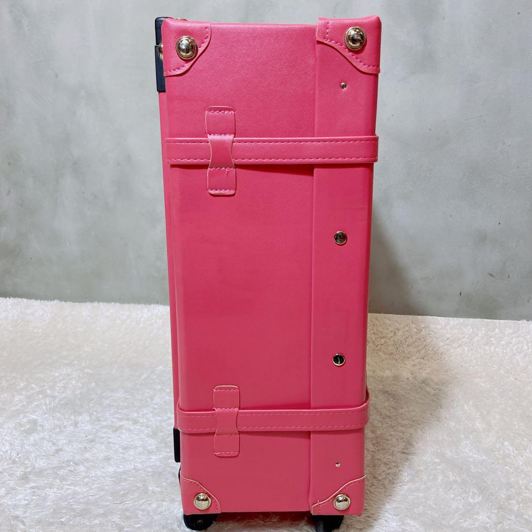 人気✨ユーラシアトランク　ショッキングピンク　機内持ち込み　キャリーケース