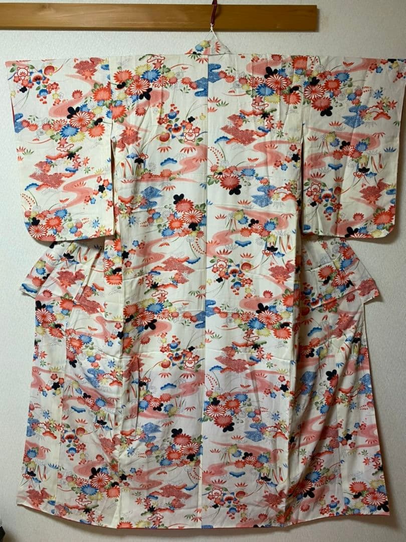 No.72正絹七五三子供着物アンティーク着丈102.5センチ裄丈49センチ