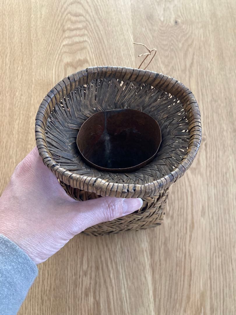 【茶道具】魚籠花入　松本みすず細工