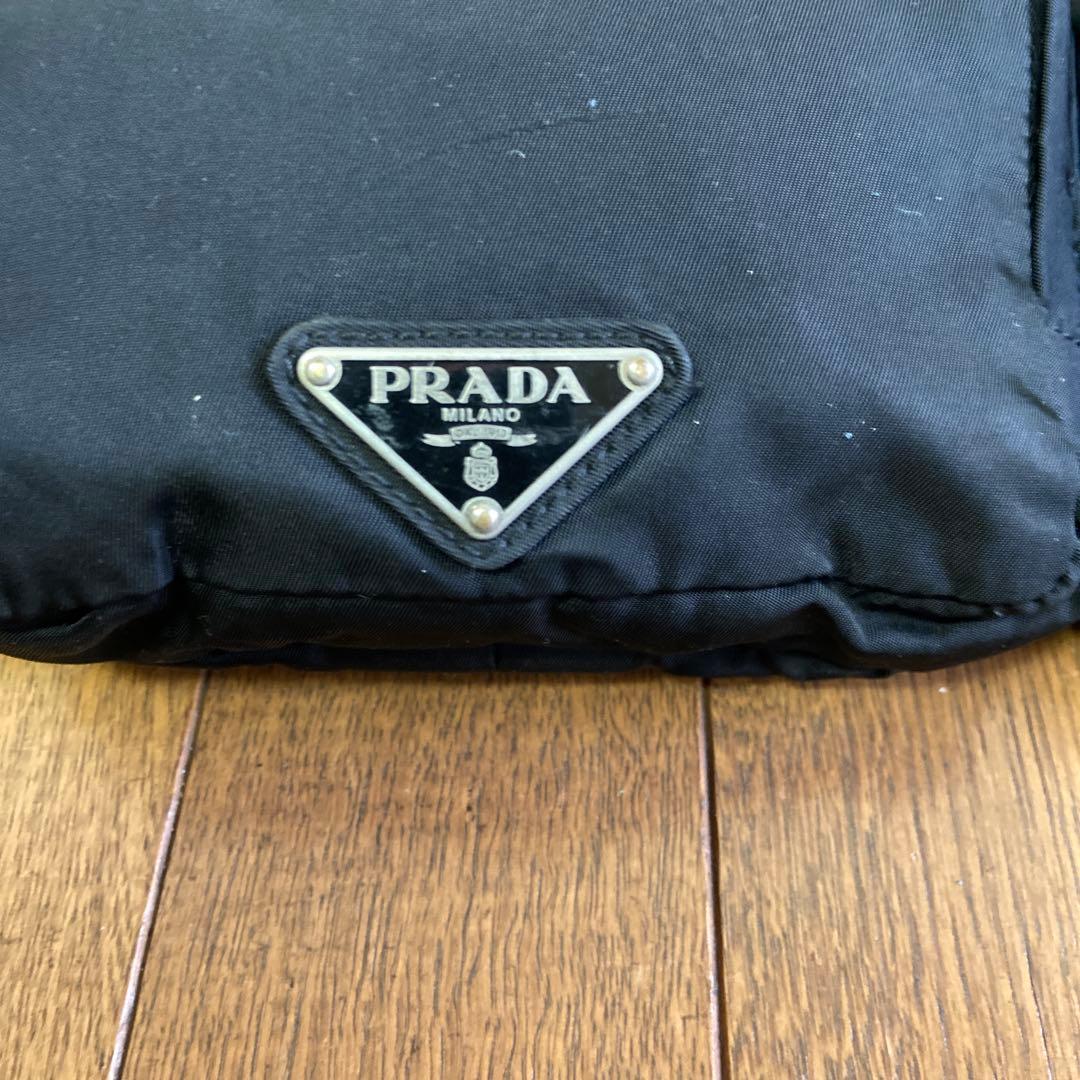 PRADA ウェストポーチ 黒色