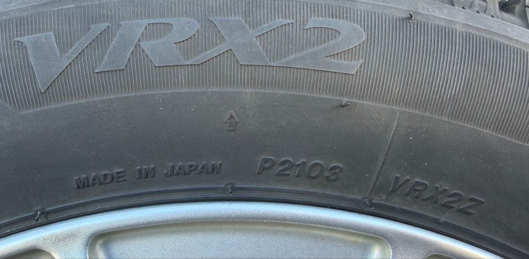 BLIZZAK VRX2 155/65R14 4本セット　アルミホイール付き