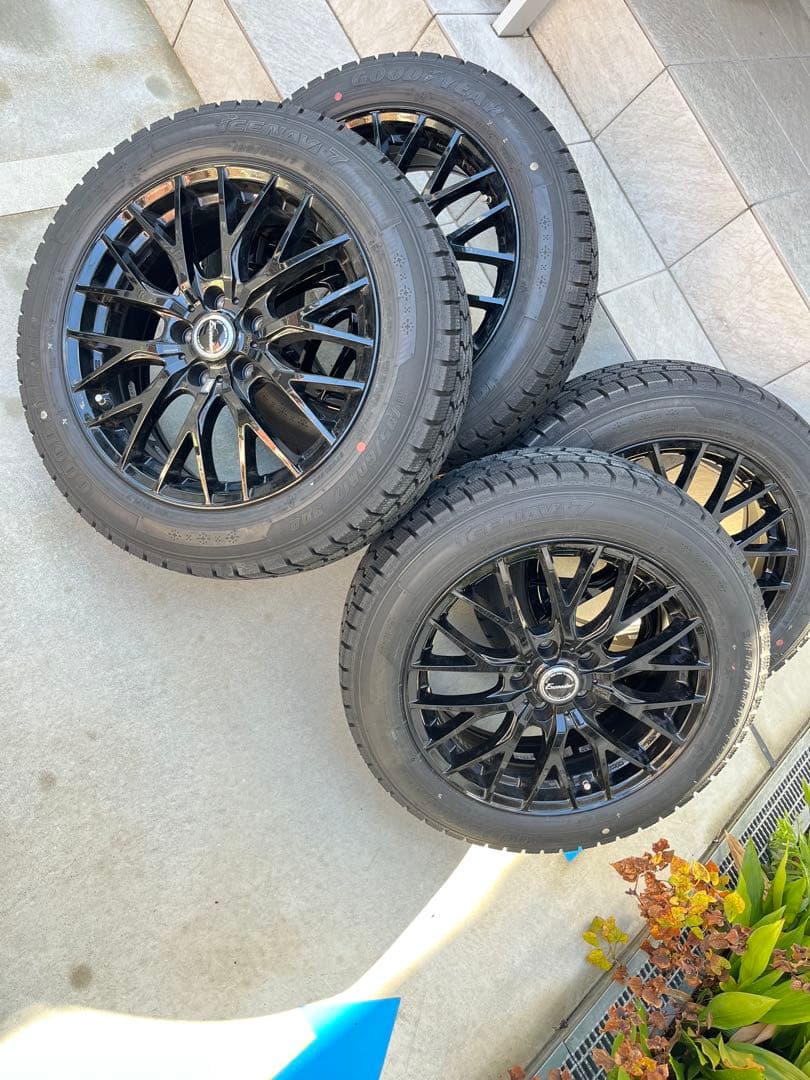 シーさん　新型レクサスNX スタッドレス　空気圧センサー付き　フルセット②