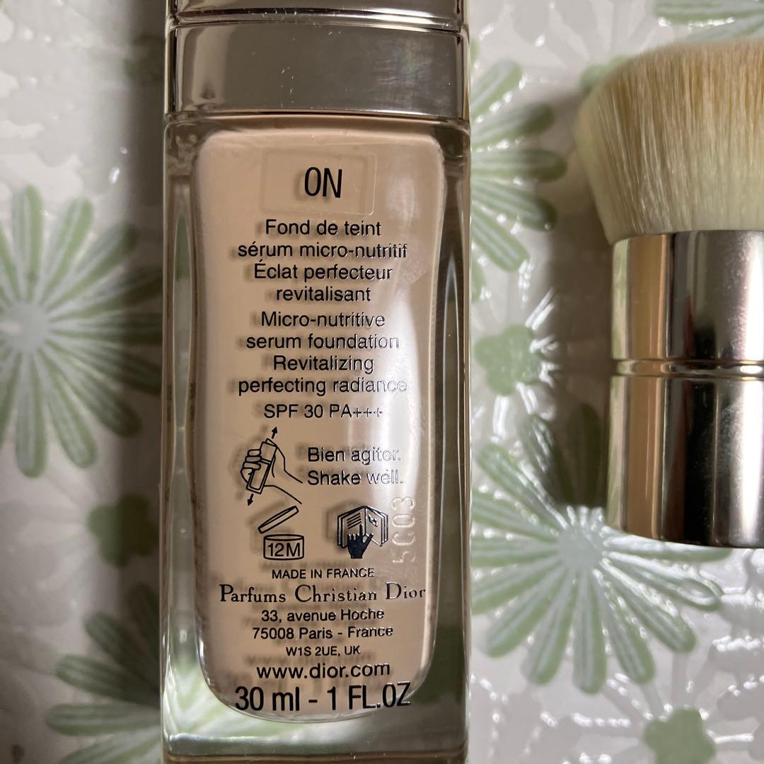 Dior プレステージルマイクロフルイドタンONニュートラルリキッド 30ml