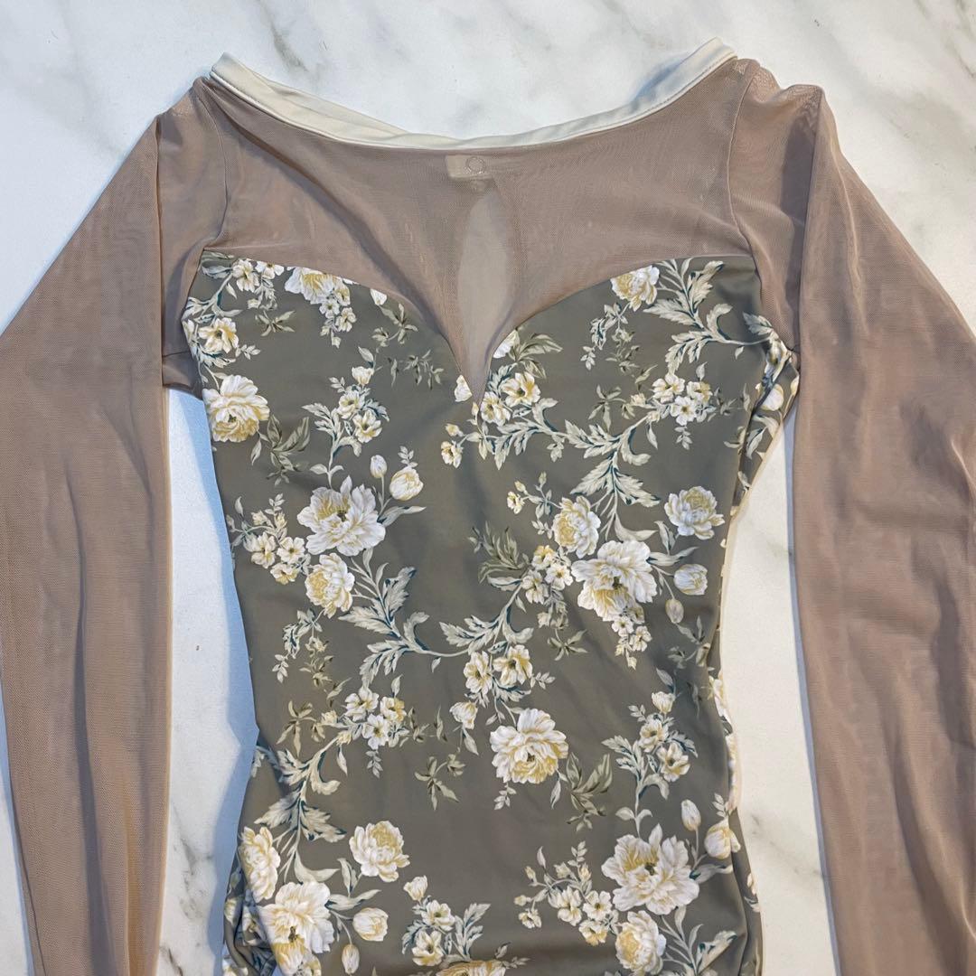 【新品】stina♡長袖レオタード　P