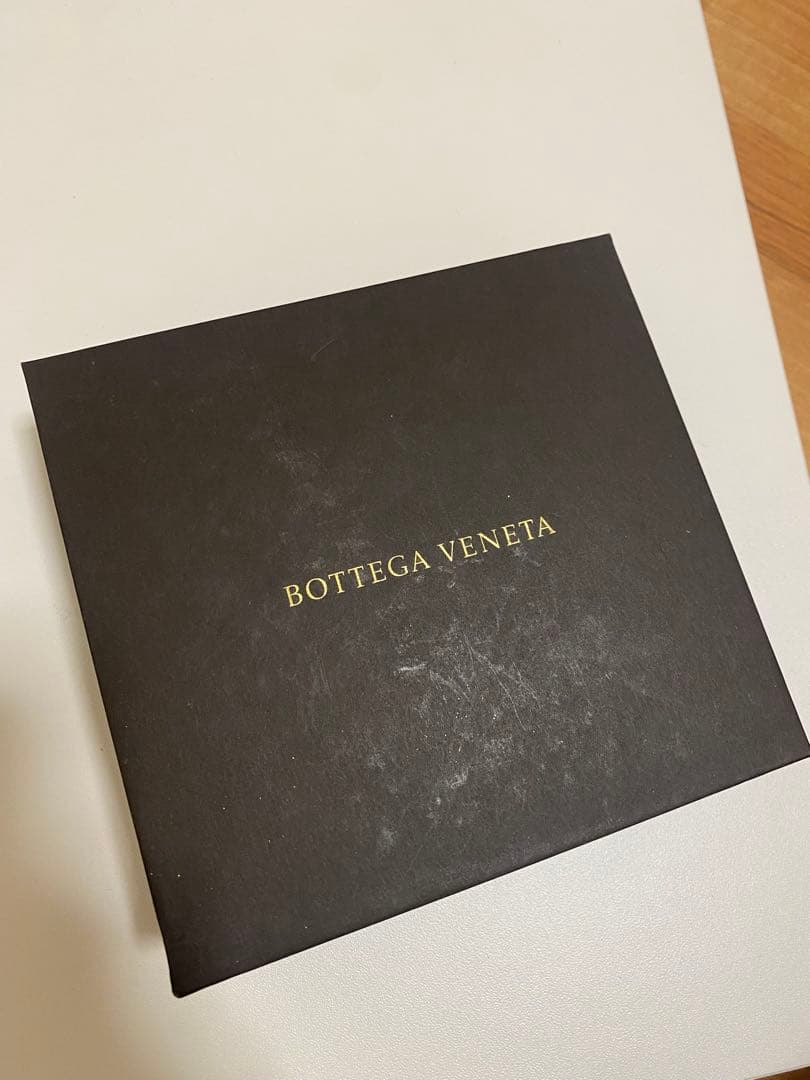 【新品未使用】BOTTEGA VENETA ボッテガ　二つ折り財布 グレージュ