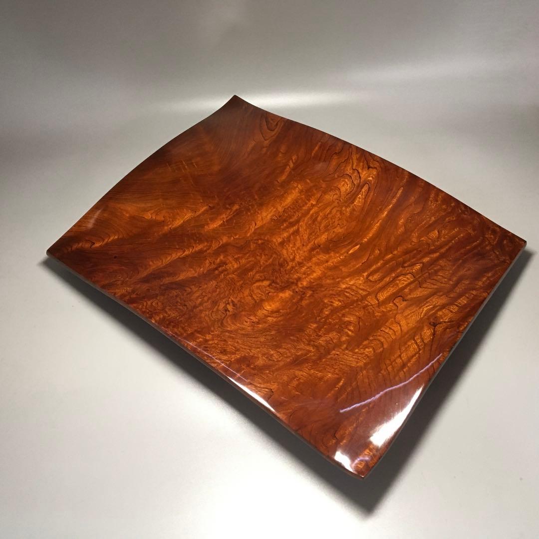 欅シカメ玉斑杢　四方盛器