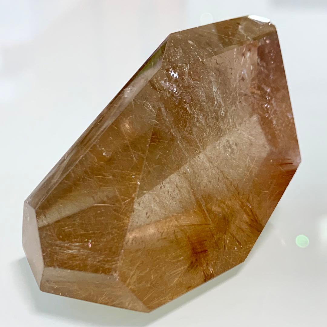 ゴールドルチルクォーツ　フリーフォーム　ブラジル産　天然石