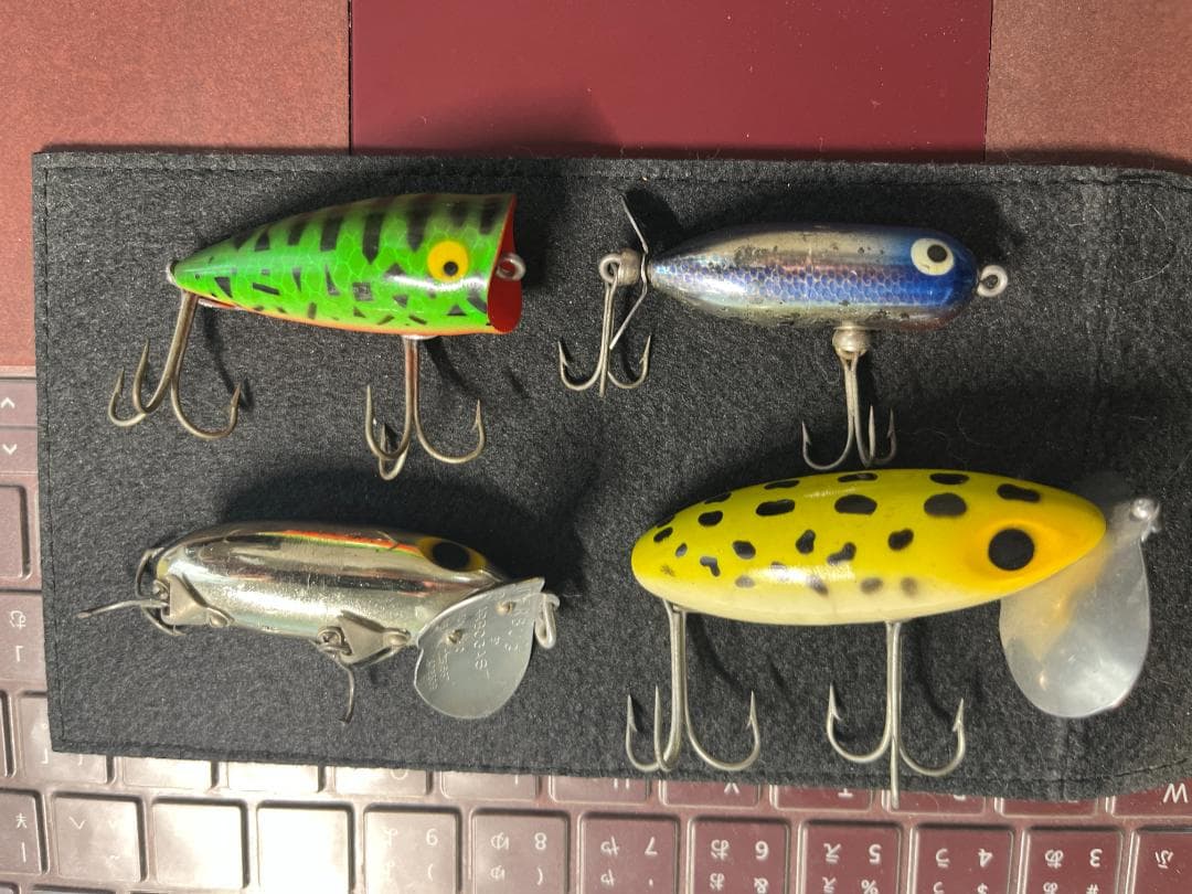 セット販売　ABU　AMBASSADEUR　2500CS　ROCKET他ルアー