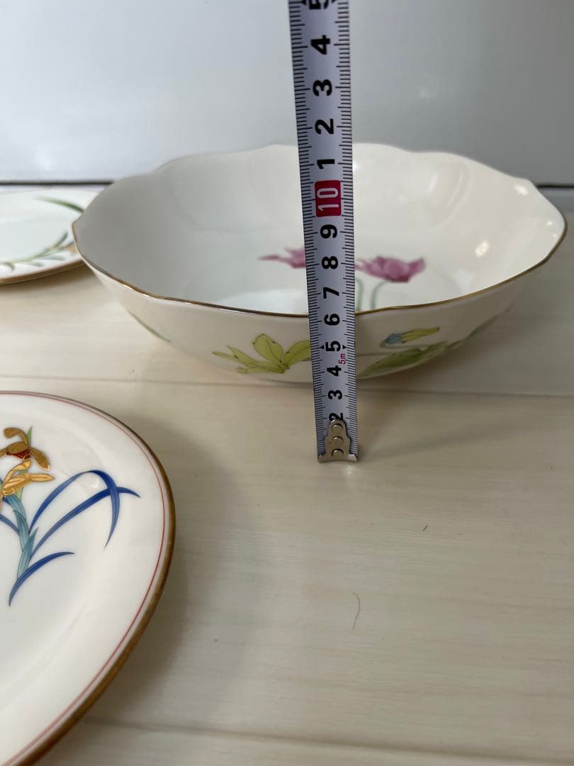 780 香蘭社　鉢1客　 皿4客　金彩