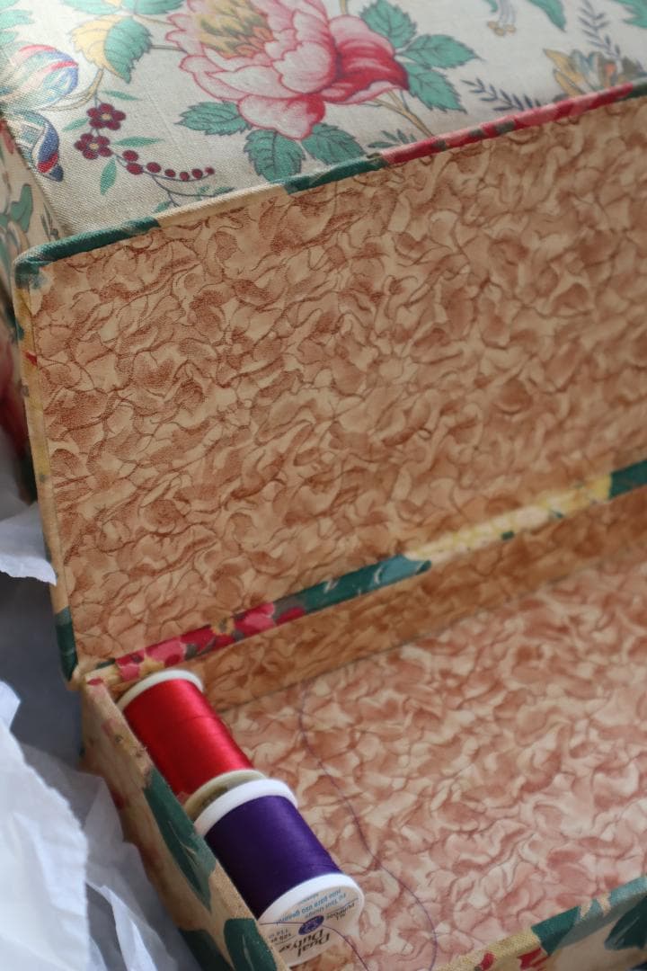 1910年代フランスのアンティークボックス　紫陽花