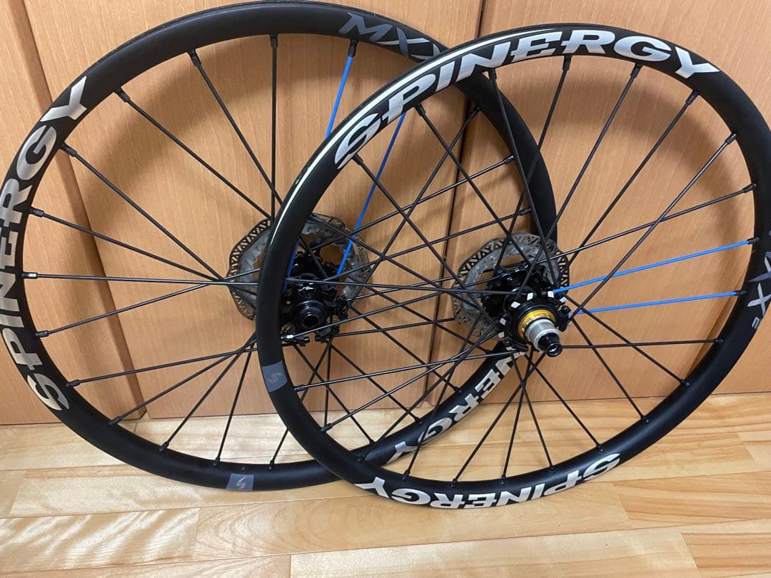SPINERGY MXX-e 29インチ完組カーボンホイール前後セット