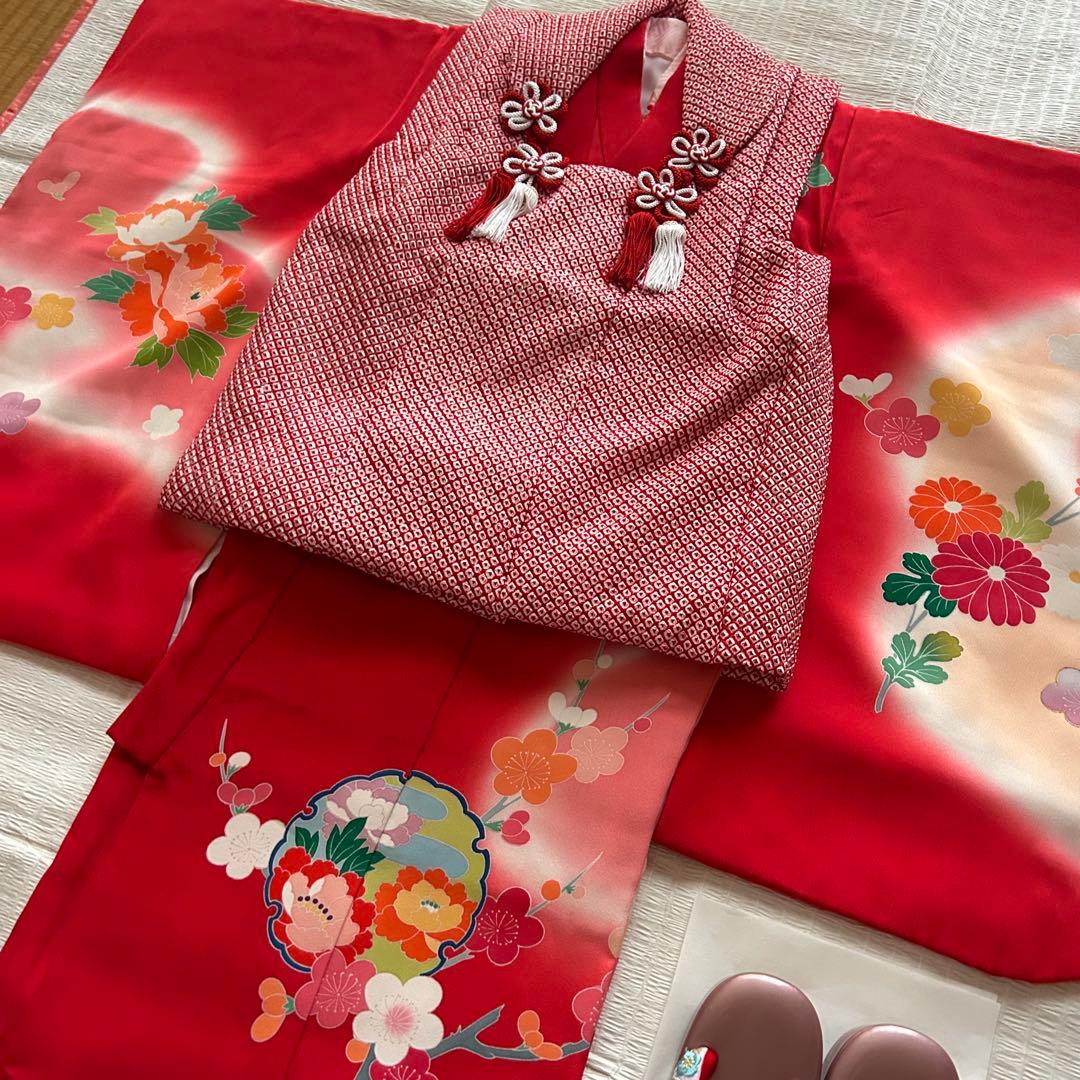 七五三 3歳 総絞り 被布 着物 絹 三歳 赤 草履 753 女の子 友禅染