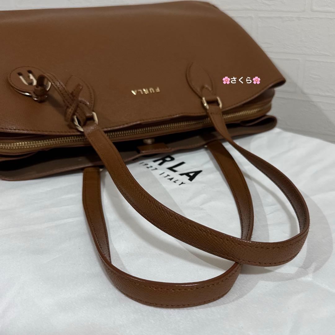 ✨未使用級✨フルラ ミネルヴァ L トートバッグ ビジネスバッグ