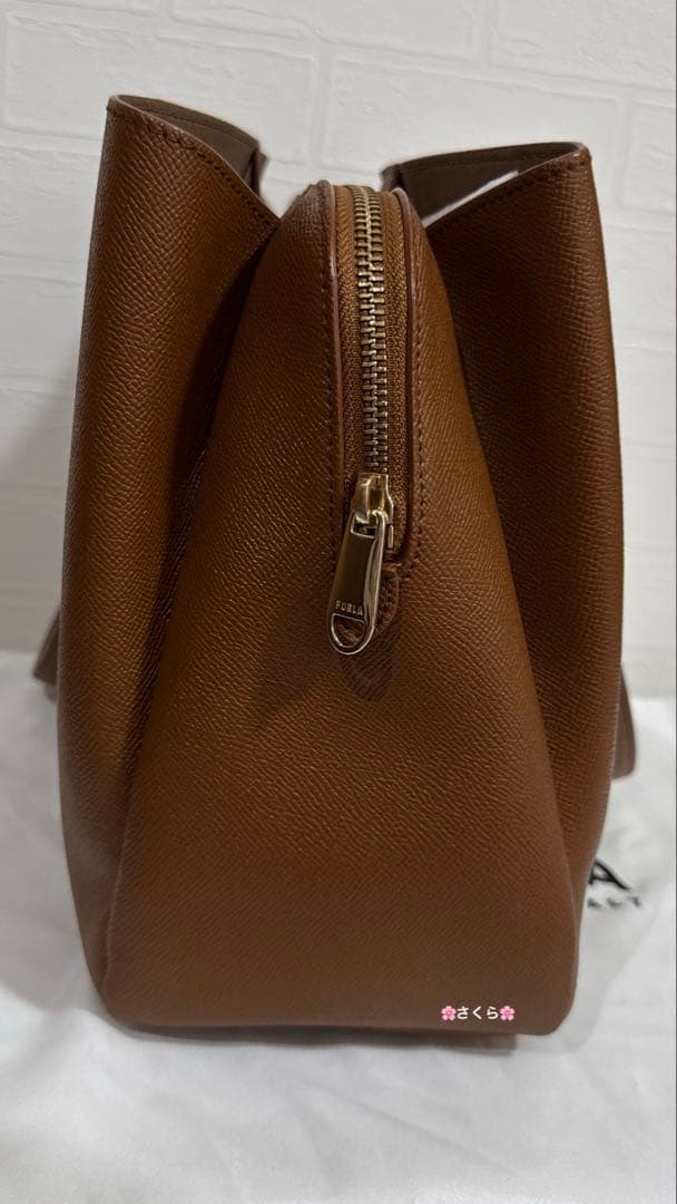 ✨未使用級✨フルラ ミネルヴァ L トートバッグ ビジネスバッグ