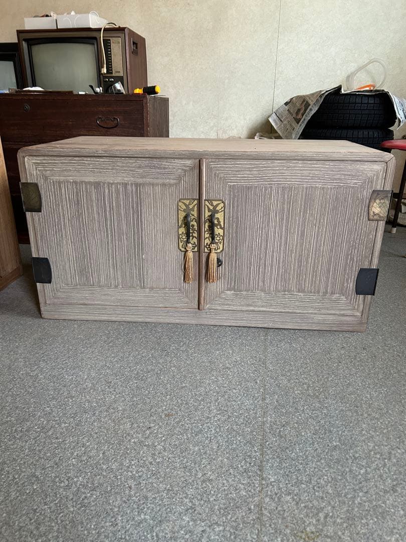 桐箪笥　昭和レトロ　古いものです