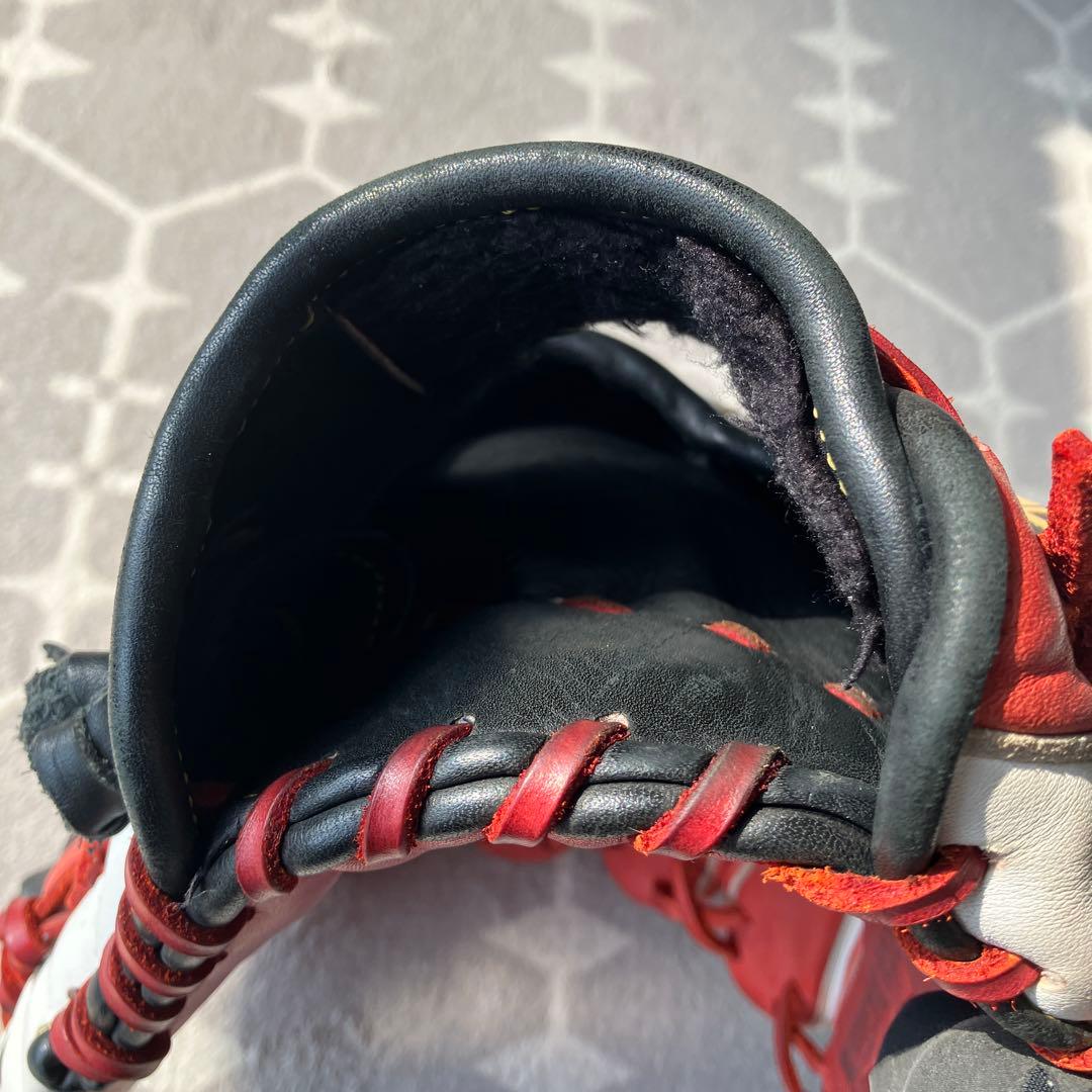 【最終お値引き 3/16まで】ハタケヤマ　軟式グローブ　外野手用　左投げ