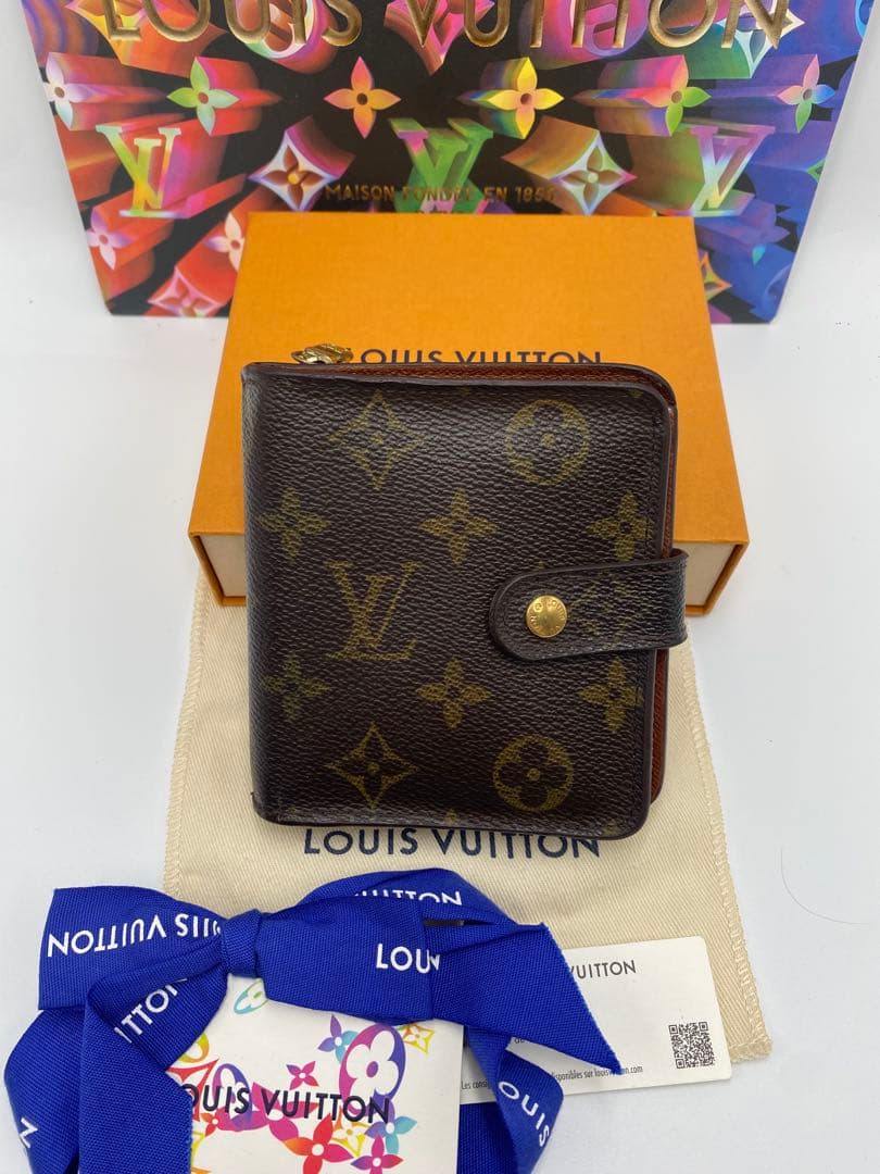 ルイヴィトン モノグラム コンパクトジップ 二つ折り財布 ブラウン