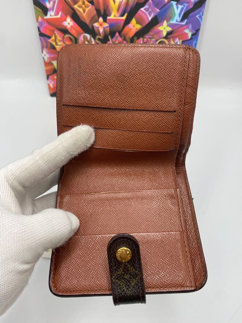 ルイヴィトン モノグラム コンパクトジップ 二つ折り財布 ブラウン