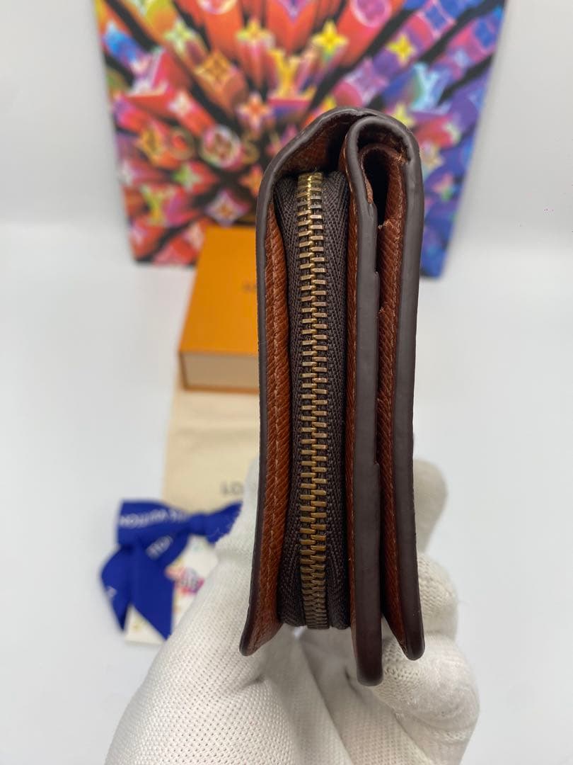 ルイヴィトン モノグラム コンパクトジップ 二つ折り財布 ブラウン