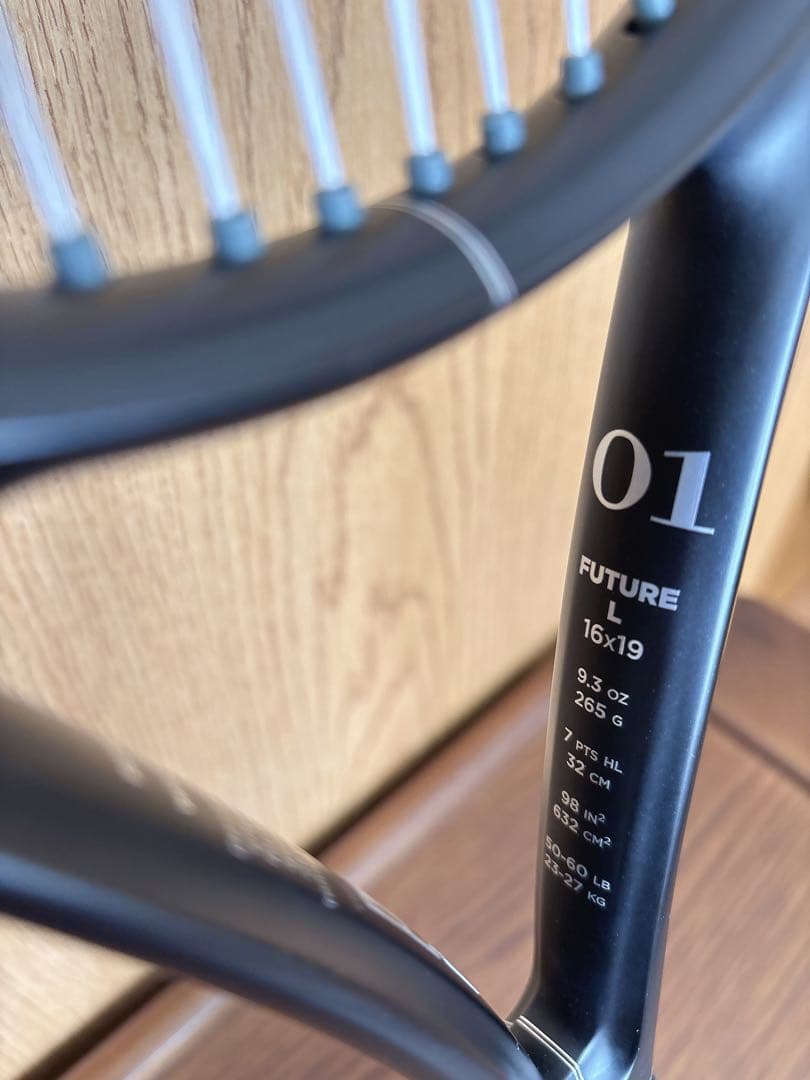 ラケット(硬式用) Wilson RF 01 future G2