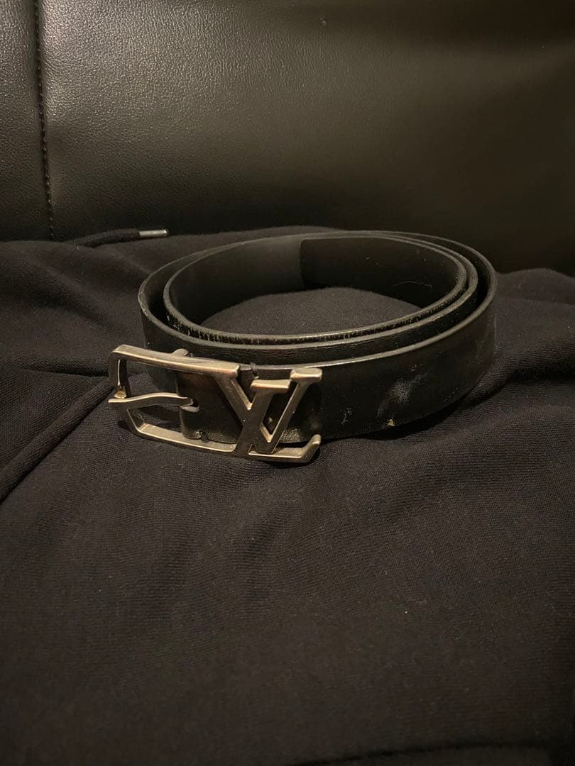 最終値下げLouis Vuitton ブラックレザー ベルト