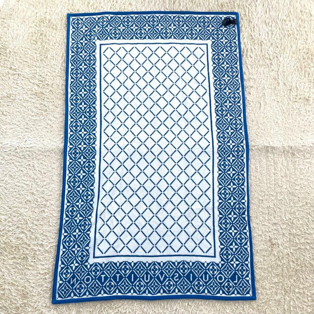 【未使用 保管品】 ルイヴィトン モノグラム フラワータイル 大判 タオル 箱付