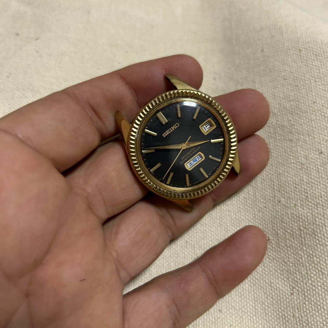 n*1様 Seiko 自動巻き 腕時計 ゴールド ブラック