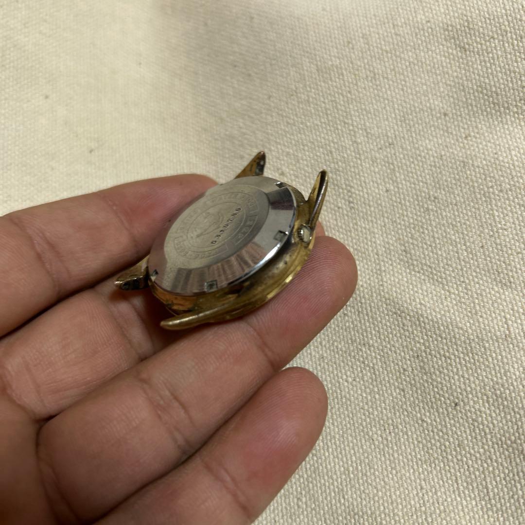 n*1様 Seiko 自動巻き 腕時計 ゴールド ブラック