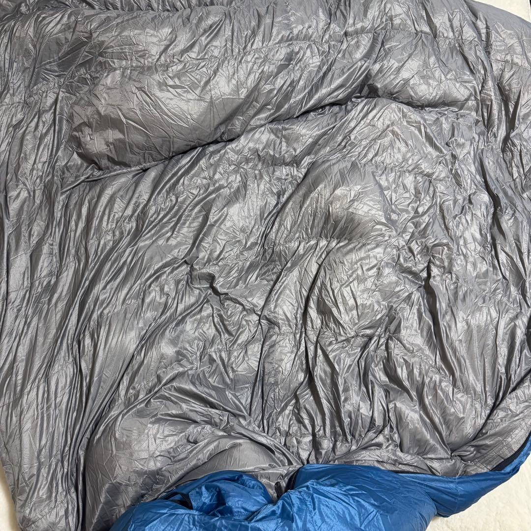 美品NANGA ダウンシュラフ　オーロラテックス600STDブルーR/ZIP