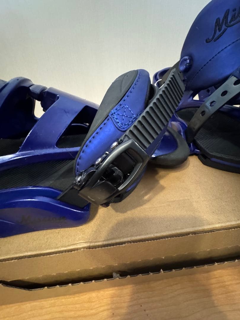 Burton Mission スノーボードビンディング